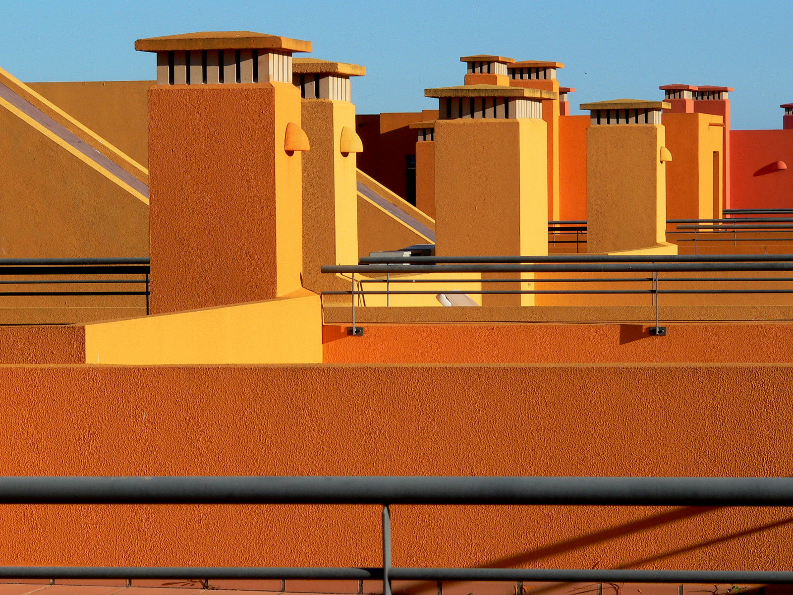 farve, Portugal, linjer, Linhas, design, bravo, searchthebest, grafisk, kunstnerisk, udtryk, udforske, perspectiva, algarve, cor, SOE, skorstene, Portimao, grafismo, themoulinrouge, Chamin s, blueribbonwinner, artisticexpression, magicdonkey, 100faves, 50faves, 10faves, Tænk engang, 35faves, 25faves, mywinners, platinumphoto, aplusphoto, superbmasterpiece, favemegroup3, goldenphotographeraward, diamondclassphotographer, citrit, ysplix, theunforgettablepictures, Andr pipa, colourartaward, theperfectphotographer, goldstaraward, mymagicyellowdress, beautyeyesbeholder, photobyandr pipa