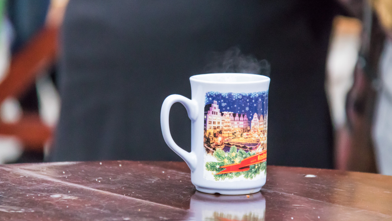 napít se, Německo, sklenka, pohár, Vánoce, Vánoce, osvětlení, vánoční trh, července, Německo, deutschland, Rostock, julmarknad, gl hwein, exif modelu canoneos760d, geocountry, Kamera aby kánon, geocity, Model fotoaparátu canoneos760d, geostate, geolocation, EXIF čočka efs18200mmf3556is, EXIF otvor 56, exif focallength 200mm, exif aby kánon, exif isospeed 6400, weinachtsmarkt, džbánek, Sklenice, keramický