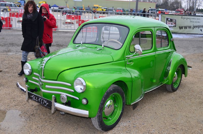 auto, motorové vozidlo, vozidlo, renault 4cv, starožitný auto, veteránem auto, motorové vozidlo, vozidlo, renault 4cv, starožitný auto, veteránem