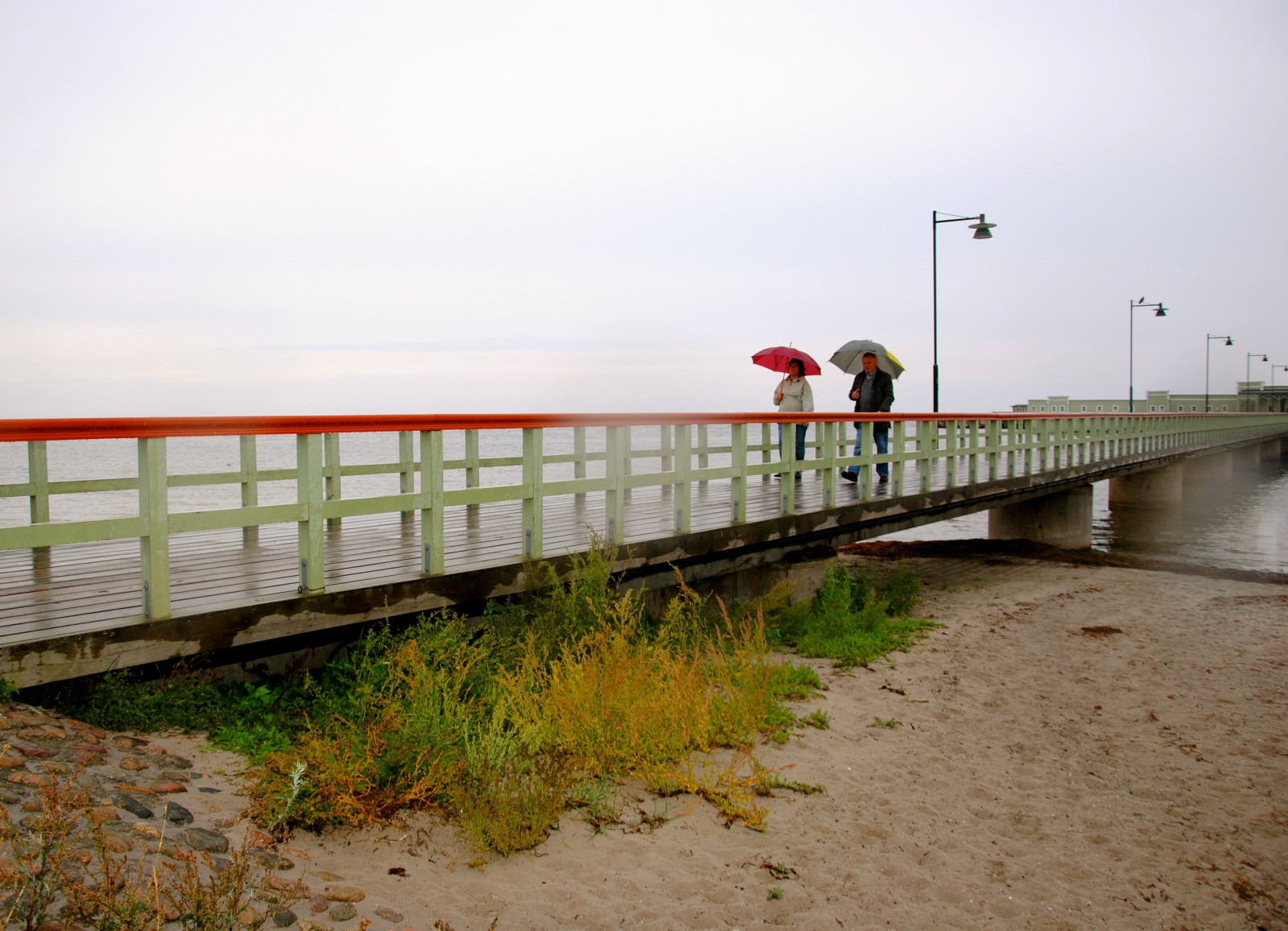moře, voda, Červené, déšť, pláž, deštník, zelená, ráno, pobřeží, most, molo, doprava, chodník, oceán, fotosondag, ribban, resund, Malmo, dřevěný, kallbadhuset, odstavec, fs140921, vodní