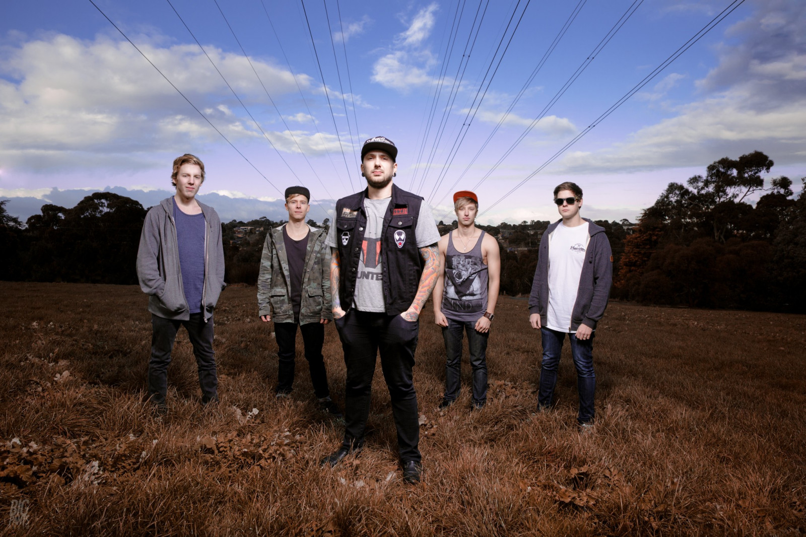 muži, lidé, ženy, pole, fotografování, kapela, hudebník, Metalová hudba, elektrické vedení, fotografie