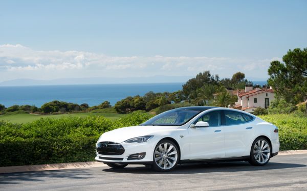 car,vehicle,Tesla Model S,performance car,Sedan,white