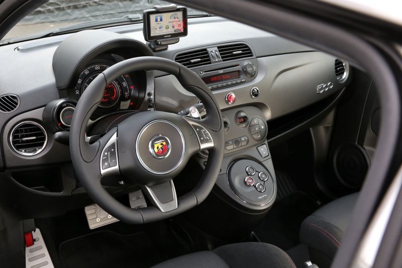 samochód,pojazd,2013,Fiat 500,PLACET,Abarth