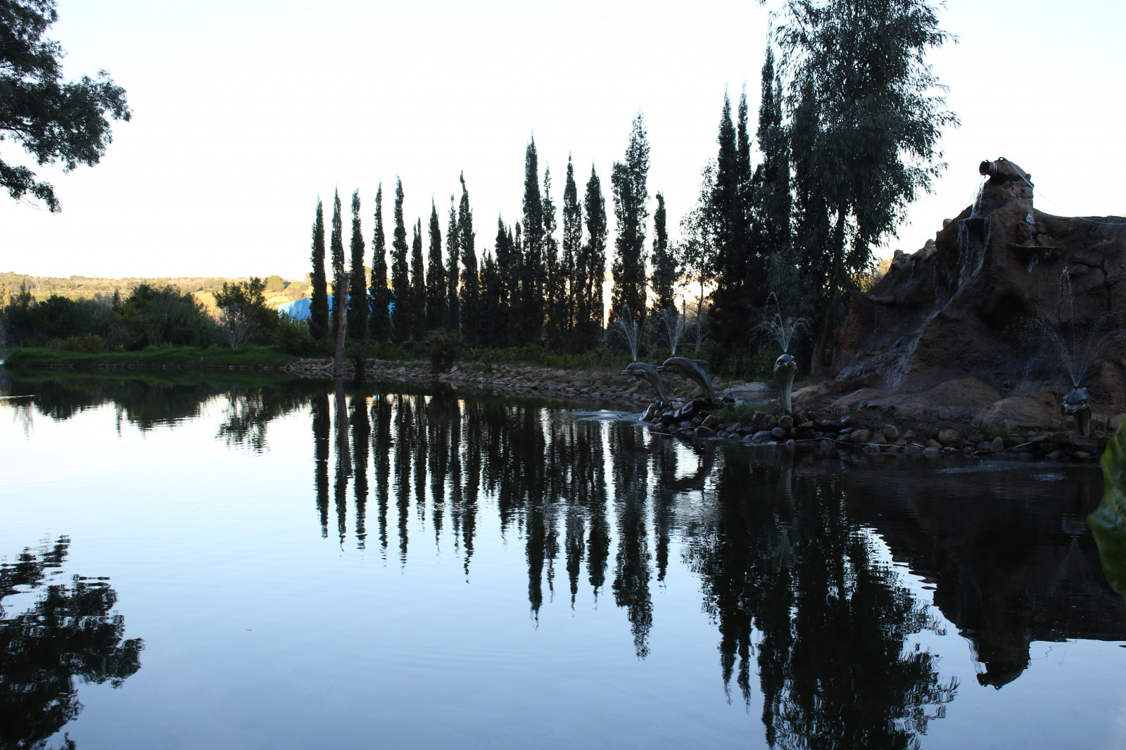 บ่อน้ำ, การสะท้อน