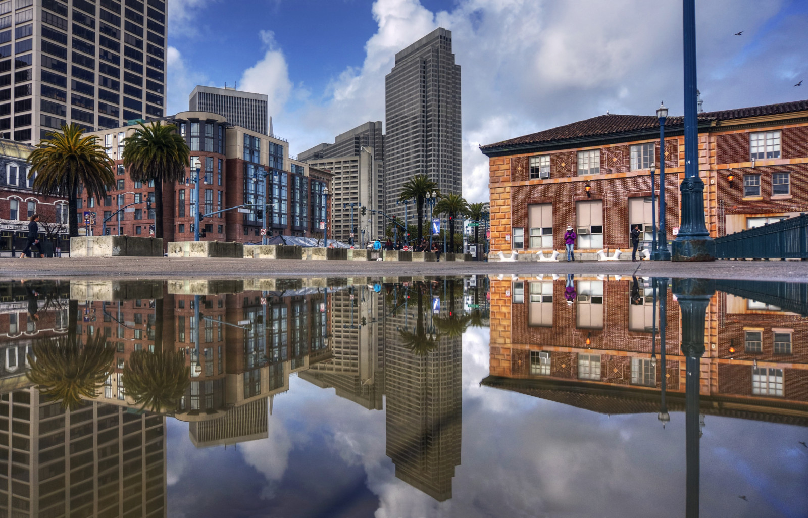 okno, město, panoráma města, architektura, voda, budova, odraz, nebe, symetrie, panoráma, mrakodrap, HDR, Kalifornie, kanál, metropole, mrak, strom, centrum, zakalený, den, venkovní, fav200, byt, kondominium, během dne, fasáda, nex6, sanfrancisco, waterreflection, urban area, vodní, Metropolitní oblast, panelový dům, nemovitost, Embarcadero, 1XP, selp1650, qualityhdr, qualityhdrphotography, smíšené využití, odrážející bazén, ředitelství firmy, Lphotomatix