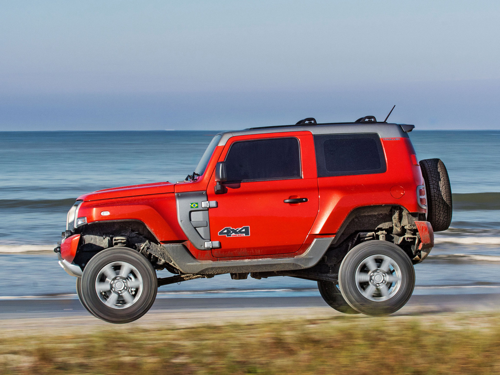 auto, vozidlo, Džíp, Jeep Wrangler, netcarshow, netcar, obrázky vozidel, photo auto, 2014, kolo, Troller, T4, pozemní vozidla, automobilový exteriér, automobil make, nárazník, sportovní užitkové vozidlo, off road, Kompaktní sportovní užitkové vozidlo, terénní vozidlo, hummer H3T, hummer h3