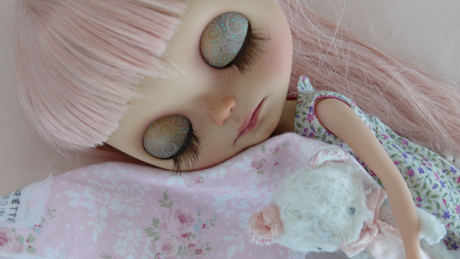 Wallpaper : angel, mouth, nose, Toy, pink, skin, doll, child, girl, eye