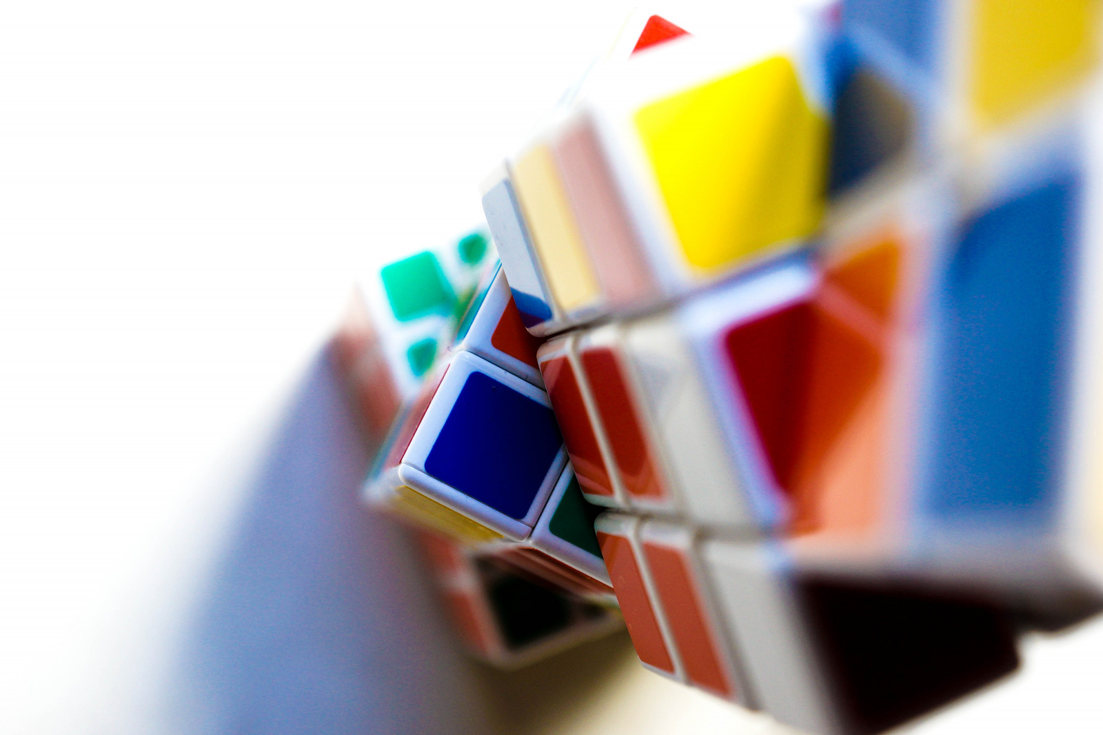 Masaustu Mavi Sony Oyuncak Rubik Kup Plastik Renkler Urun Bulmaca 1650mm Yapboz Dt Rubiks Sonyalpha77rubik Product Design 6000x4000 880823 Masaustu Arka Plan Hd Wallhere