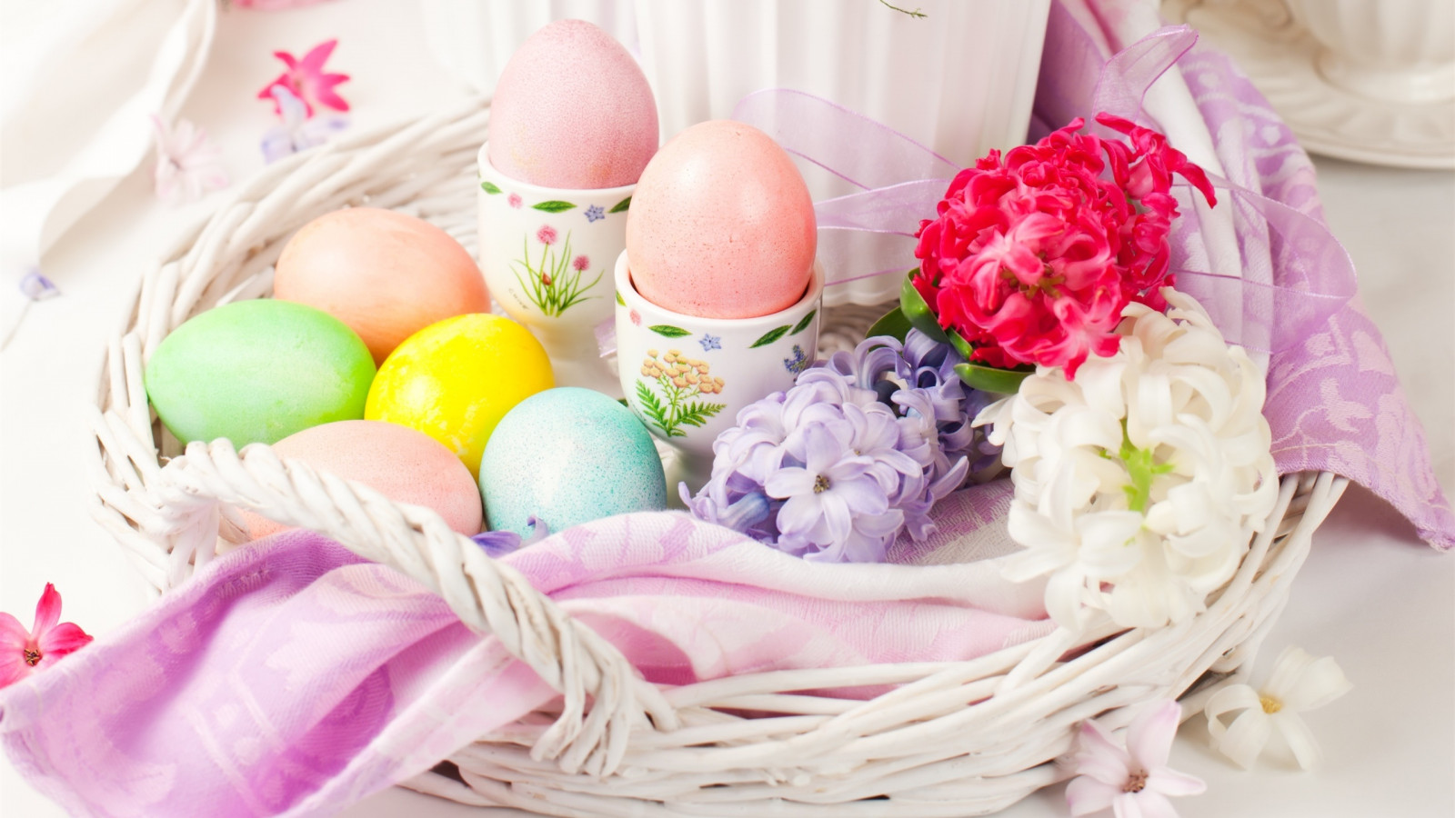 Wallpaper eggs, flowers, baskets 2560x1440 Bottlekiller 1759711