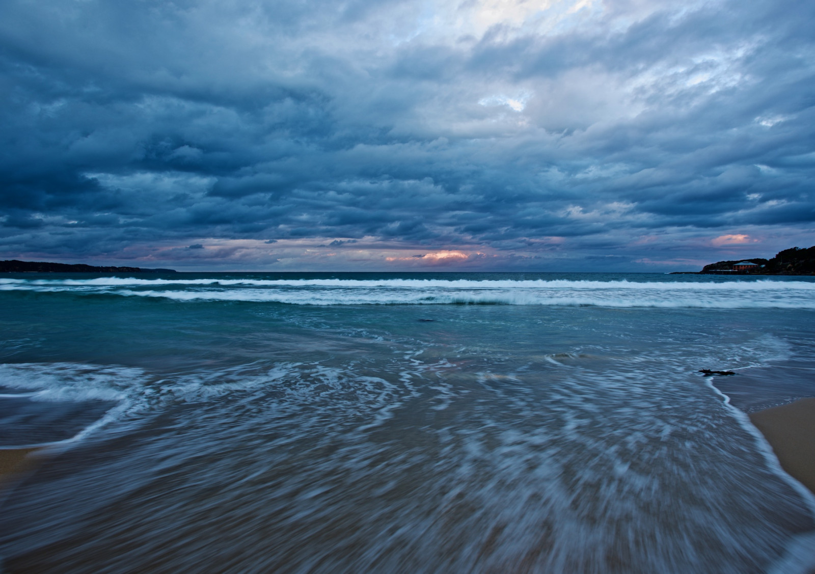 krajina, západ slunce, moře, záliv, voda, pobřeží, nebe, mraky, pláž, uklidnit, večer, vlny, pobřeží, slunce, vítr, horizont, atmosféra, údolí, soumrak, surfování, Surfovat, mrak, svítání, oceán, odrazy, vlna, přímořská krajina, upláchnout, jižní, slapy, rada, NSW, daleko, jezero, přístaviště, tělo z vody, mořská vlna, meteorologický jev, jev, mys, vstupní, hrabství, Bega, Tathra, coastal and oceanic landforms