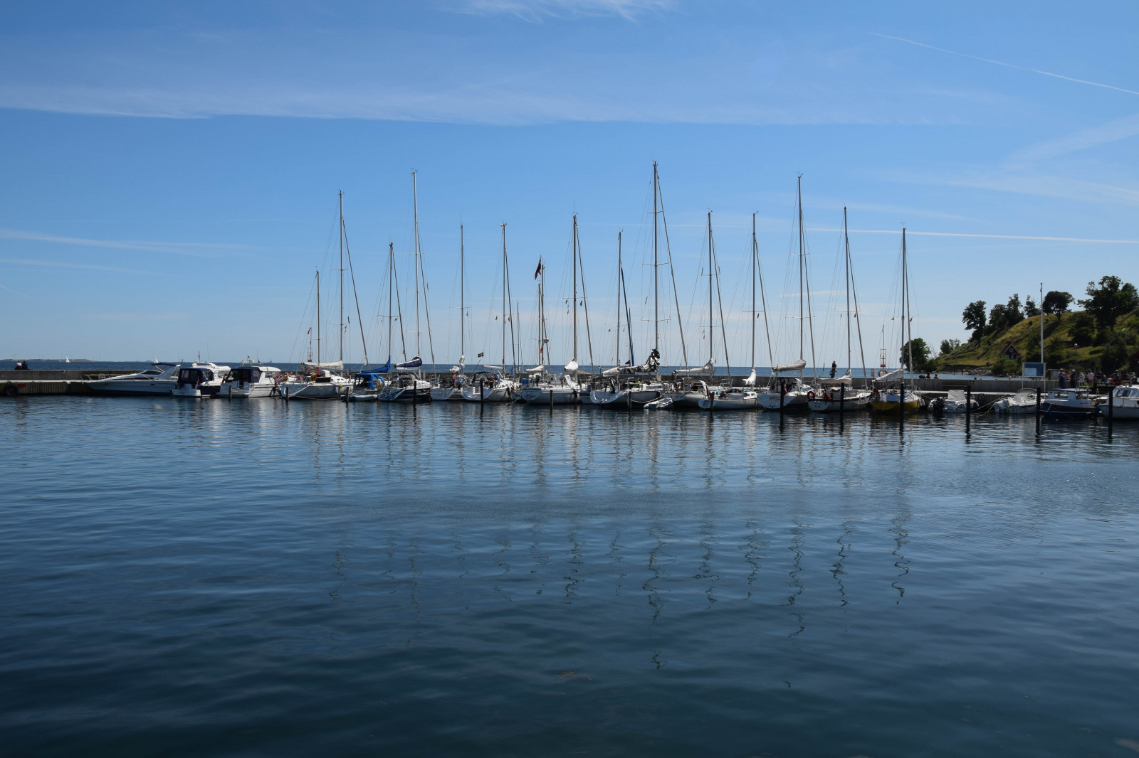 båd, hav, Bugt, vand, cykel, afspejling, himmel, køretøj, skyer, havn, ø, sommer, Sverige, dok, Marina, udsigt, ocean, sejlbåd, både, resund, sk ne, landskabet, Havn, b tjære, Landskrona, bl himmel, ven, Hven, kanal, mast, sejlsport