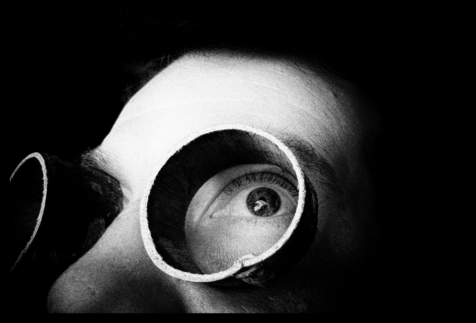 ขาวดำ, แนวตั้ง, การถ่ายภาพ, วงกลม, ตัวเอง, วอลล์เปเปอร์คอมพิวเตอร์, ดำและขาว, ถ่ายภาพขาวดำ, หู, ใกล้ชิด, การถ่ายภาพมาโคร, ถ่ายภาพนิ่ง, autoportrait, Rond, selfy