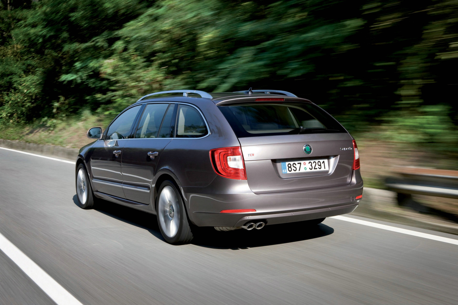 auto, vozidlo, limuzína, Skoda, 2012, netcarshow, netcar, obrázky vozidel, photo auto, kolo, Superb vůz, pozemní vozidla, automobilový exteriér, automobil make, luxusní vůz, rodinný vůz, kompaktní vůz, výkonné auto, sportovní užitkové vozidlo, střední velikost auta, saab 9 4x, Škoda superb, Škoda octavia