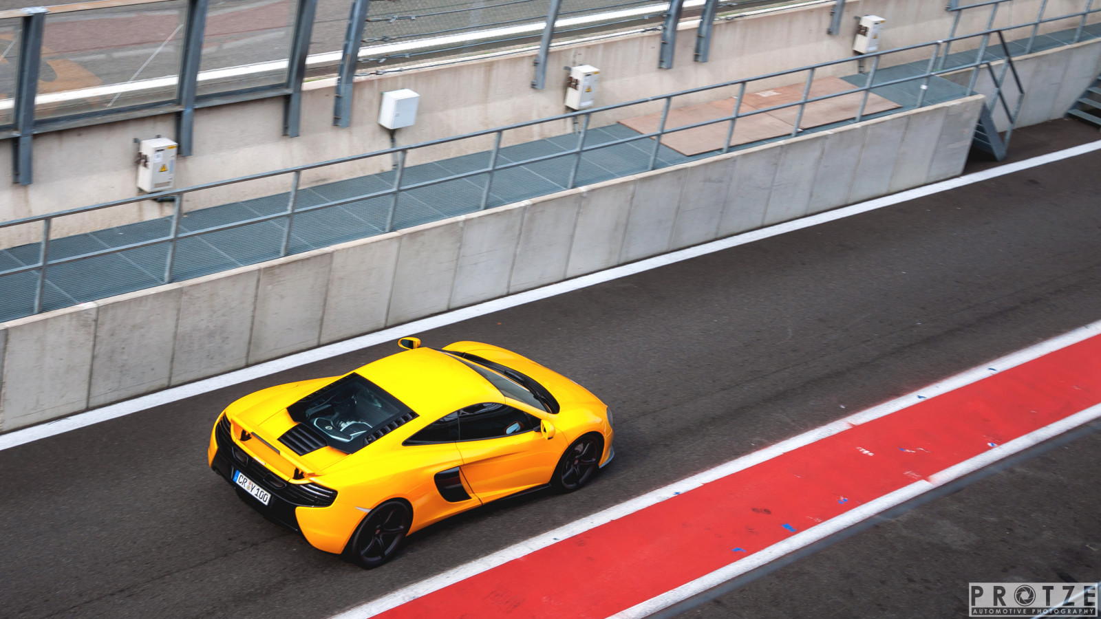 krajina, lidé, Photoshop, město, ulice, auto, městský, BMW, vozidlo, fotografování, Supercars, Volkswagen, Lamborghini, Porsche, McLaren, město, luxus, Nikon, život, Evropa, sportovní auto, Ferrari, Ferrari F430, Maserati, Bugatti, Adobe, Lightroom, MM, rýžování, Sa, 650S, benz, 5, den, 18, cars, styl, motor, dráha, superauto, mercedes, d90, CS6, evropský, editace, 105, motorsport, Francorchamps, carphotography, Trackday, pozemní vozidla, automobilového designu, automobil make, luxusní vůz, závodiště, Bently