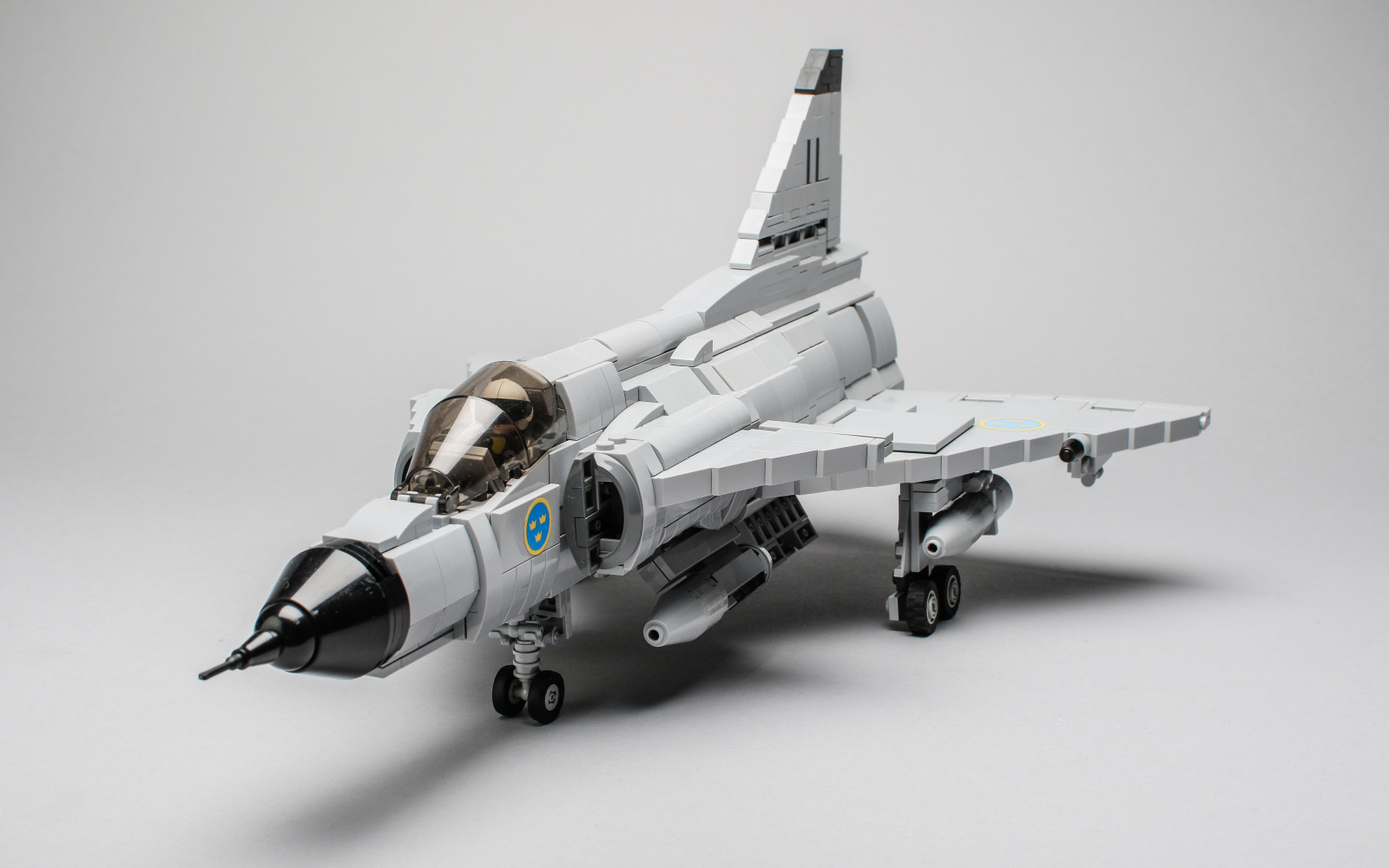 letoun, letadlo, vojenská letadla, saab, letectvo, letectví, 37, stíhací letoun, aerospace engineering, proudová letadla, Viggen, swedishairforce, Legosaab, Legoviggen, Saab37viggen