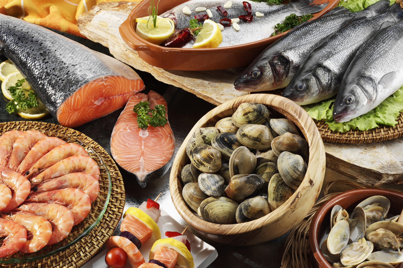 อาหาร, ปลา, ปู, หอยแมลงภู่, เลมอน, ยังมีชีวิตอยู่, แซลมอน