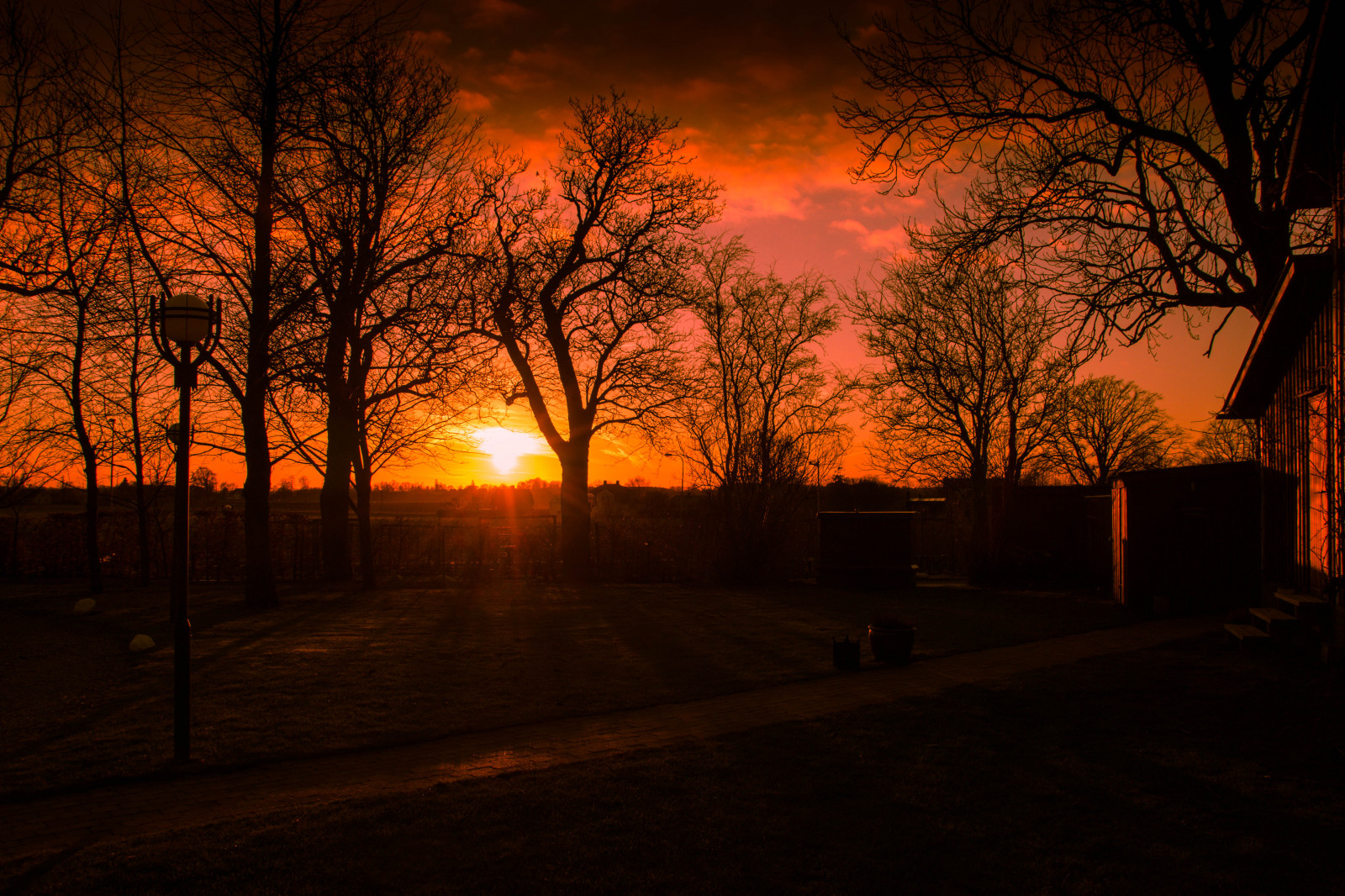 slunečnímu záření, barvitý, západ slunce, noc, Příroda, nebe, větev, svítání, večer, ráno, slunce, horizont, atmosféra, Švédsko, soumrak, Sverige, světlo, strom, podzim, svítání, llight, sk nel n, se, nebe, Horisont, outdor, fl die, ker, sk ne, ljus, venkov, fl diematving rd, tma, atmosférický jev, dřevina