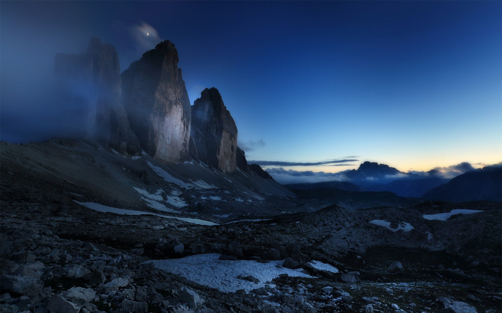 luce del sole, paesaggio, montagne, Italia, roccia, natura, la neve, inverno, nuvole, Alba, Luna, blu, ghiaccio, mattina, nebbia, Dolomiti, natura selvaggia, Alpi, vertice, Terreno, nube, montagna, tempo metereologico, alba, onda, fenomeno atmosferico, sfondo del computer, morfologie montane, landform, caratteristica geografica, catena montuosa