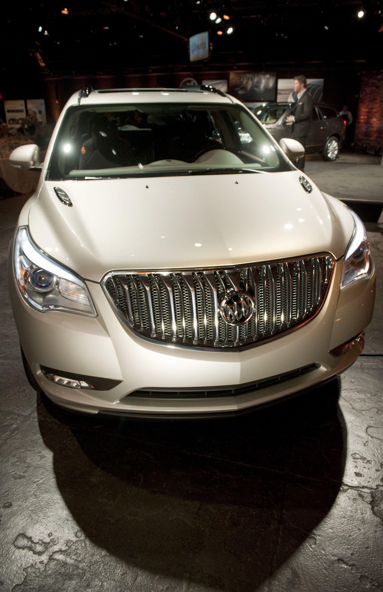 auto, vozidlo, Buick, sportovní auto, 2015, limuzína, Enclave, netcarshow, netcar, obrázky vozidel, photo auto, kolo, superauto, pozemní vozidla, automobilového designu, automobilový exteriér, automobil make, luxusní vůz, nárazník, kompaktní vůz, výkonné auto, sportovní užitkové vozidlo, mřížka, střední velikost auta, auto show, státní poznávací značka, v plné velikosti vůz, Buick regal