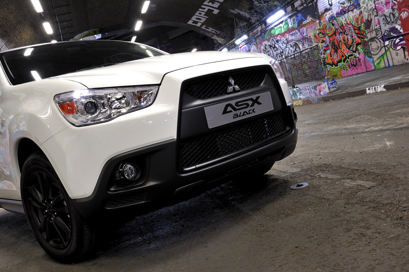 auto, vozidlo, mitsubishi, 2013, netcarshow, netcar, obrázky vozidel, photo auto, kolo, verze ASX Black UK, okraj, pozemní vozidla, automobilového designu, automobilový exteriér, automobil make, nárazník, sportovní užitkové vozidlo, Kompaktní sportovní užitkové vozidlo, mitsubishi Outlander