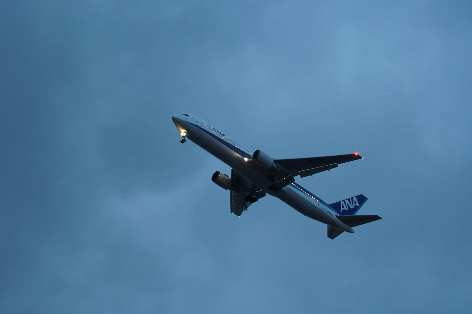 Japonsko, nebe, vozidlo, letoun, letadlo, Sony, Tokio, letectvo, Let, Vzlétnout, letadlo, CC, letectví, křídlo, a6300, 6300, CreativeCommons, fe70200mm, fe70200mmf4goss, letecká linka, Atmosféra Země, Airshow, letecká akrobacie, všeobecné letectví, letecký motor, letecká doprava, dopravní letoun linkový, proudová letadla