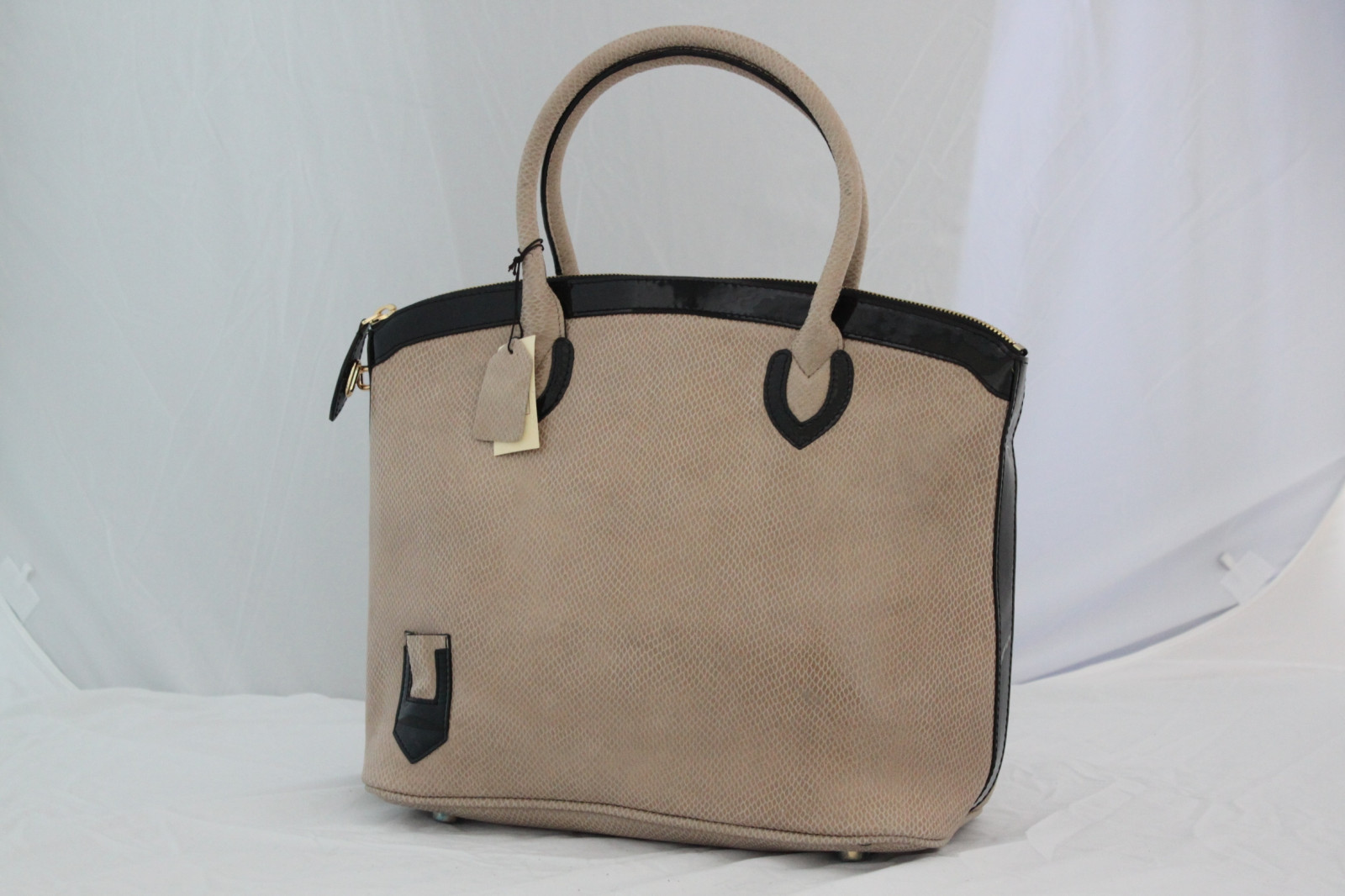 Louis Vuitton, veske, trend, fashionable color