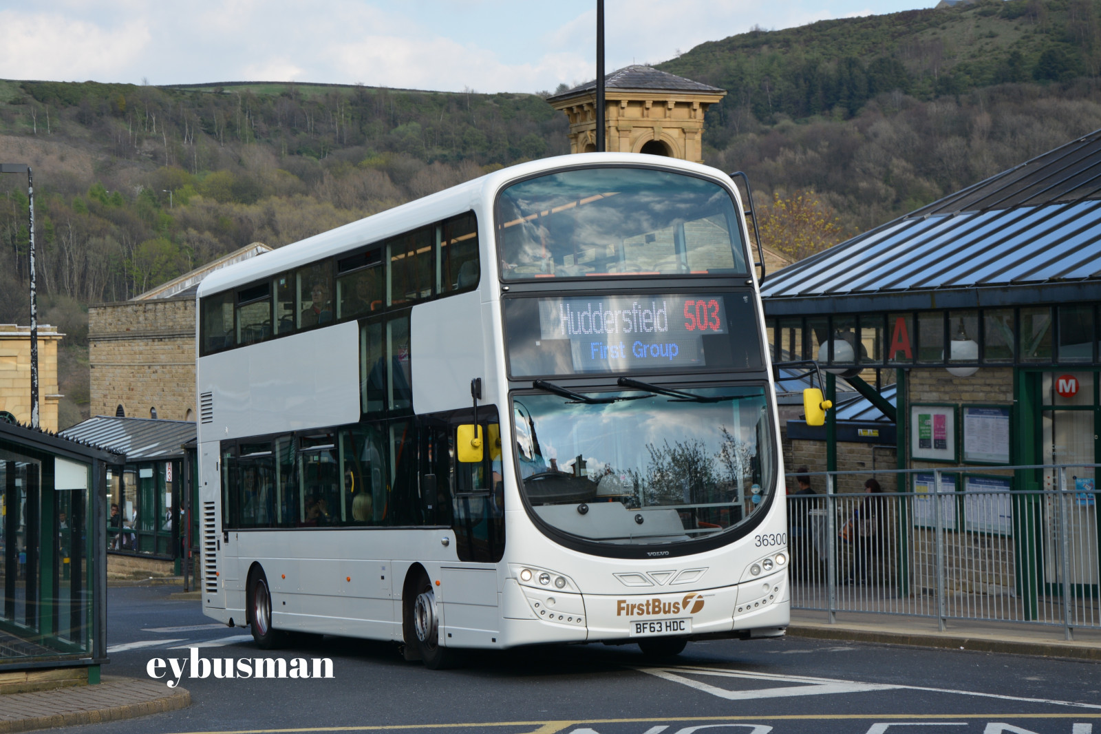 město, vozidlo, silnice, lanovka, město, Blíženci, Volvo, zatmění, doprava, Yorkshire, trenér, západ, autobus, stanice, První, jezdec, centrum, pruh, Halifax, Metropolitní oblast, rodinný vůz, kompaktní vůz, motorové vozidlo, druh dopravy, veřejná doprava, řemeslník, demonstrátor, autobusová doprava tour, Eybusman, B5tl, 36300, Kalderline, Bf63hdc