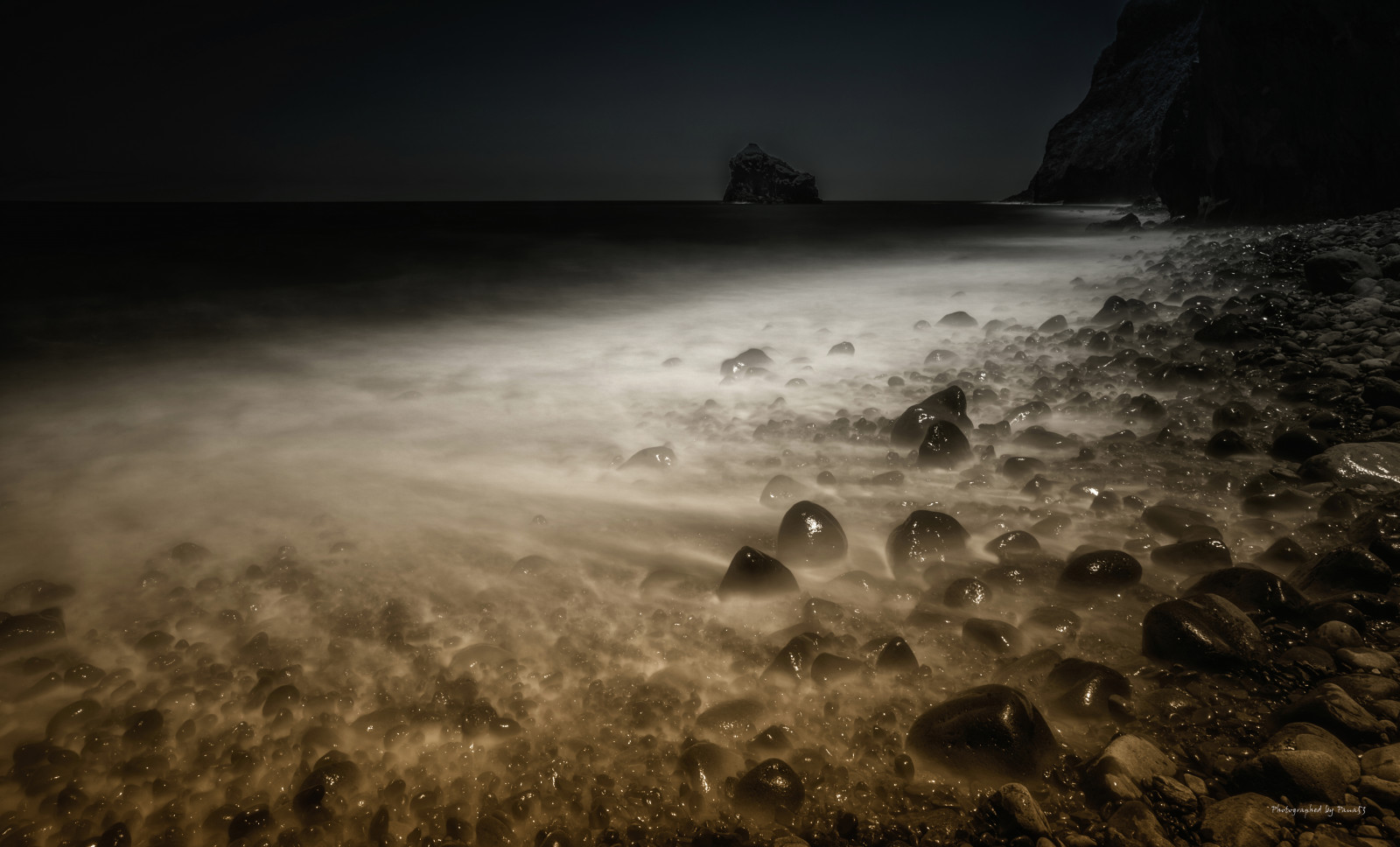 landskab, hav, nat, vand, klippe, kyst, himmel, sten, strand, berolige, tåge, kyst, horisont, atmosfære, ø, Nikon, madeira, Portugal, longexposure, tåge, Landschaft, glat, udendørs, ocean, bølge, streng, mørke, Insel, wasser, langzeitbelichtung, nikond810, Nebel, Felsen, k ste, landschaftsaufnahmen, Steine, krop af vand, fænomen, Kontraste, schwarzweisfotografie, atlantik, Naturfoto, lichtschatten, pana53, photographedbypana53, S ojorge, Calhau, Blumeninsel, stock photography
