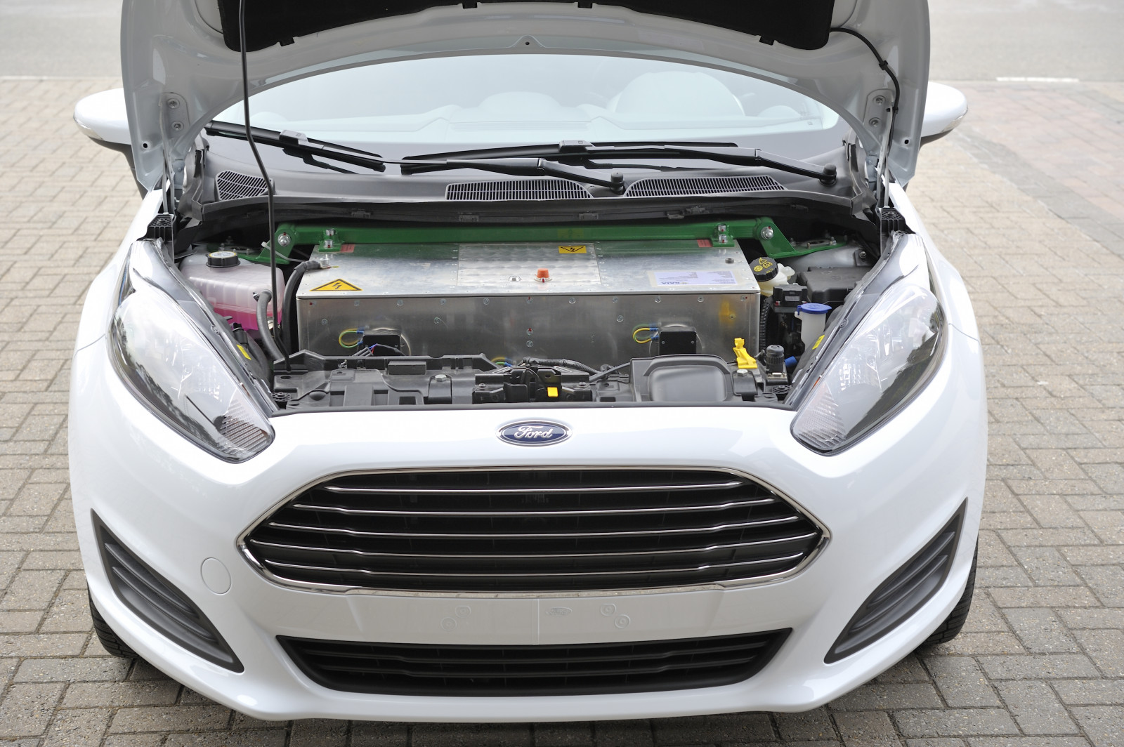 auto, veicolo, Guado, Ford Fiesta, netcarshow, netcar, immagini di auto, auto foto, 2014, Fiesta eWheelDrive, veicoli terrestri, design automobilistico, esterno automobilistico, auto da corsa, marca di automobile, paraurti, griglia, rally car mondo, hatchback, supermini, Utility Vehicle Sport MINI, motor company ford