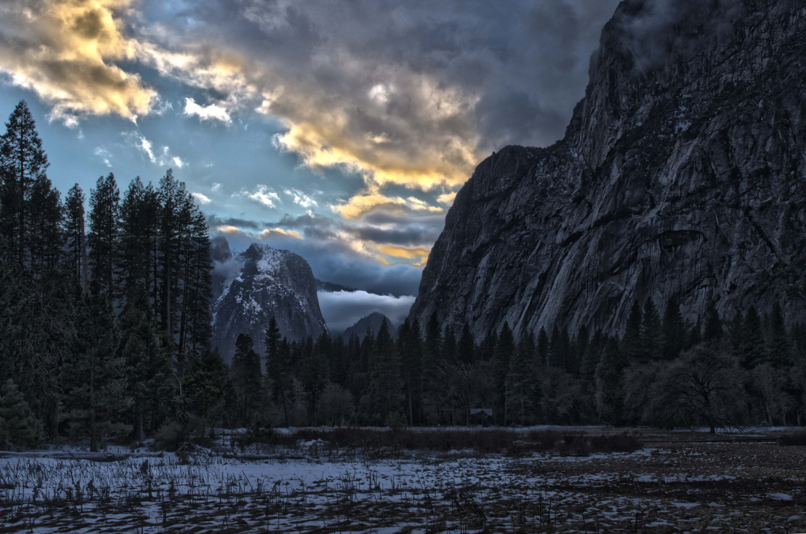 luce del sole, paesaggio, colorato, foresta, montagne, tramonto, natura, riflessione, parco, la neve, inverno, nuvole, Alba, tempesta, sera, mattina, HDR, California, Stati Uniti d'America, natura selvaggia, occidentale, vacanza, gennaio, lungo, esposizione, colore, nube, scena, ovest, tempestoso, albero, nazionale, nuvoloso, montagna, tempo metereologico, alba, sierranevada, circa, oscurità, panoramico, destinazione, nrpad, Yosemite, fenomeno atmosferico, morfologie montane, caratteristica geografica, catena montuosa