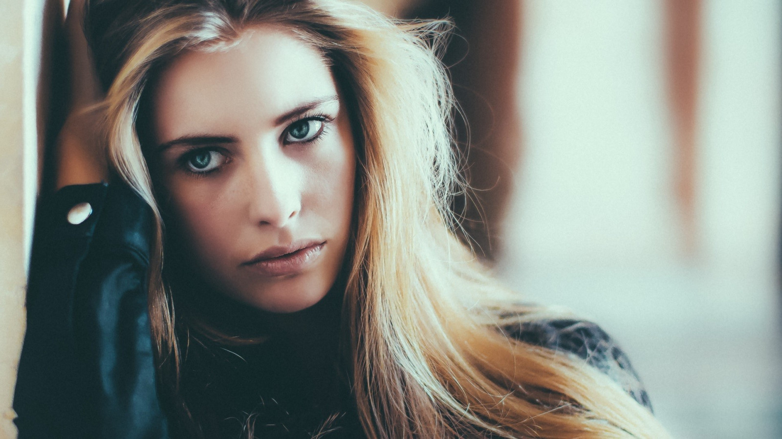 viso, modello, ritratto, capelli lunghi, bicchieri, fotografia, capelli neri, moda, capelli, Camille Rochette, Persona, pelle, capo, top model, colore, ragazza, bellezza, occhio, donna, signora, fotografia, biondo, acconciatura, 1920x1080 px, fotografia di ritratto, servizio fotografico, capelli castani, organo, avvicinamento