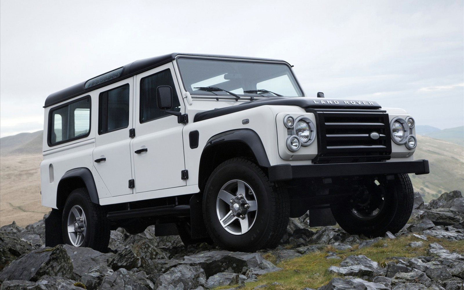 Wallpaper : car, Land Rover, land vehicle, automotive exterior ...