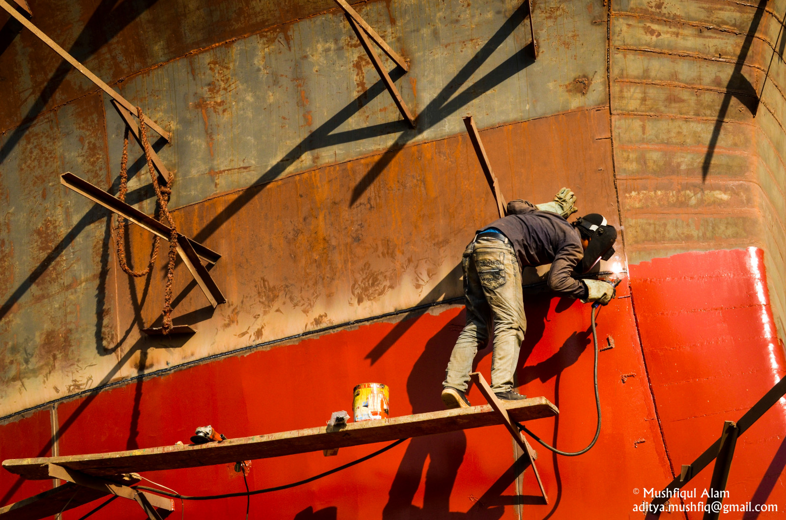 liv, gade, morgen, vinter, lys, skygge, rød, portræt, mennesker, Sol, mand, sport, dagslys, Nikon, skib, foto, oprigtig, NGC, levevis, stil, ramme, Rey, arbejder, dhaka, daglig liv, form, Bangladesh, Narayanganj, D7000, nikond7000