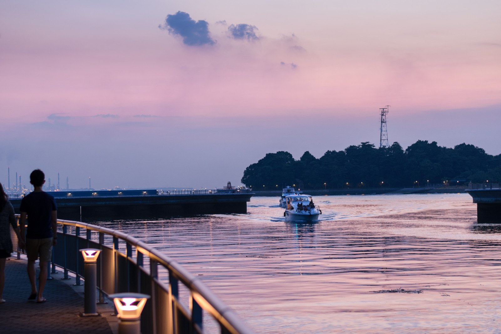 show, Fotoaparát, město, cestovat, růžový, modrý, západ slunce, městský, panoráma, Cestovní ruch, 30, panoráma, architektura, noc, Marina, Photoshop, Kánon, budovy, řeka, krajina, zlatý, loď, Časová prodleva, vysoký, flyer, Nikon, Singapore, ikony, čínská čtvrť, den, panoráma města, majetek, mrakodrapy, výstřel, málo, 10, pano, sigma, filtr, promenáda, nd, planeta, laser, NDP, bydlení, vysoký, polární, písky, 1020, fullerton, hdb, Soe, souřadnice, Haida, MBS, zastávek, Lightroom, 18105, Skypark, Giga, flickrdiamond, GigaPan