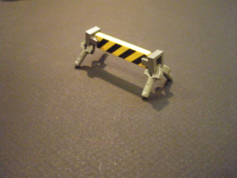 LEGO,aureola,espacio,vehículo,amarillo,ángulo