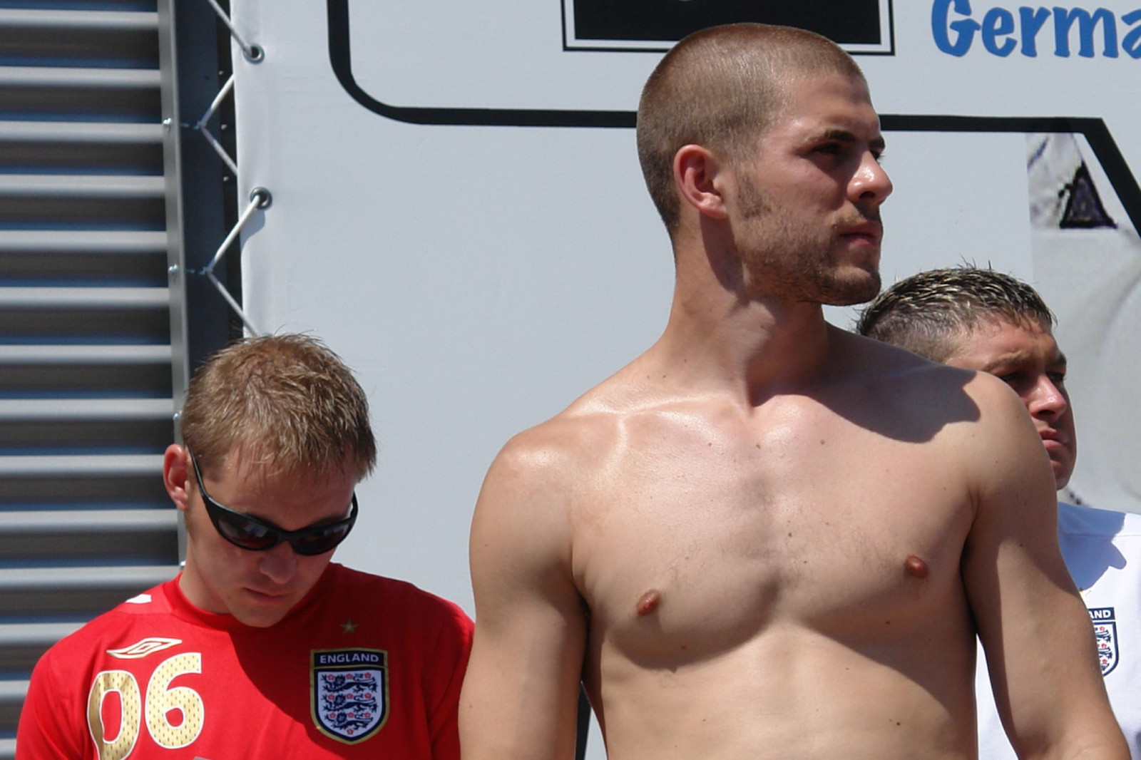 Červené, letní, Anglie, slunce, bílý, muž, horký, sexy, mužský, muži, pivo, Německo, Fotbal, přejít, mužský, FIFA, hezký, wm, uomo, pánské, angleterre, fanoušci, světový pohár, stgeorge, Gelsenkirchen, podporovatelé, voetbal, homme, Calcio, Inghilterra, Fanfestu, uomini, mannen, čtvrtfinále, Fifa2006