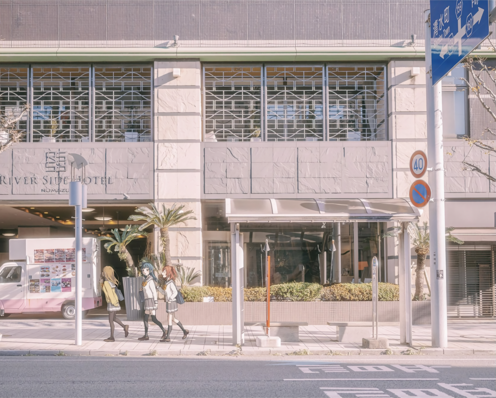 ปลูก, อาคาร, บรรทัด, ทางเท้า, การออกแบบเมือง, ซุ้ม, ถนน, เมือง, ปริมณฑล, หน้าต่าง, อาคารพาณิชย์, ใช้ผสม, ถนน, คนเดินเท้า, บ้าน, ตัวเมือง, ไฟถนน, โฆษณา, ป้าย, ขายปลีก, สำนักงานใหญ่, เลน, ยางมะตอย, ต้นไม้, อุปกรณ์สัญญาณ, ผิวถนน, คอนโดมิเนียม, สำนักงานใหญ่ของ บริษัท, อพาร์ทเม้น, สี่แยก, ขนส่ง