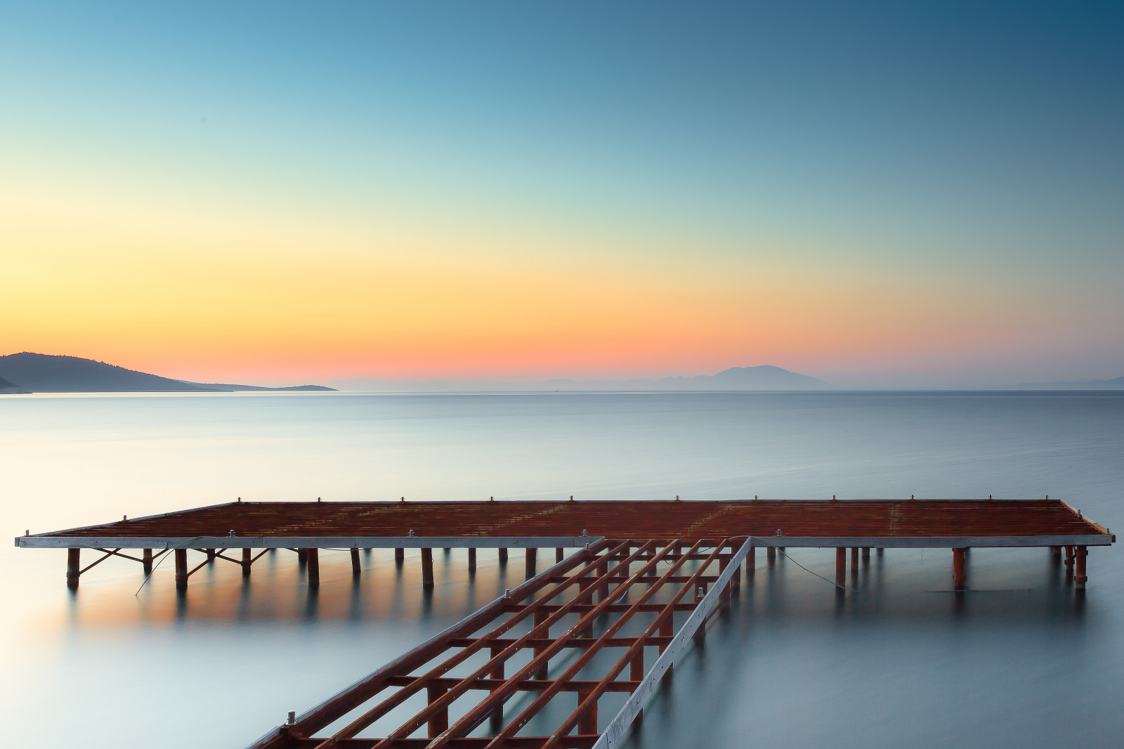 slunečnímu záření, západ slunce, moře, voda, odraz, nebe, dřevo, svítání, uklidnit, modrý, večer, ráno, krocan, Kánon, horizont, molo, dok, soumrak, expozice, mrak, 5 d, hodina, svítání, MKII, oceán, ndfilter, nebe, Rostig, Sonnenaufgang, výtvarné umění, vidět, wasser, langzeitbelichtung, Berge, robert, meer, canon5dmkii, longtimeexposure, bodrum, Türkei, dlouho, robertmehlan, ef1740mmf4lusm, Steg, mehlan, horizoant, wabisabi, Ef1740mm14l