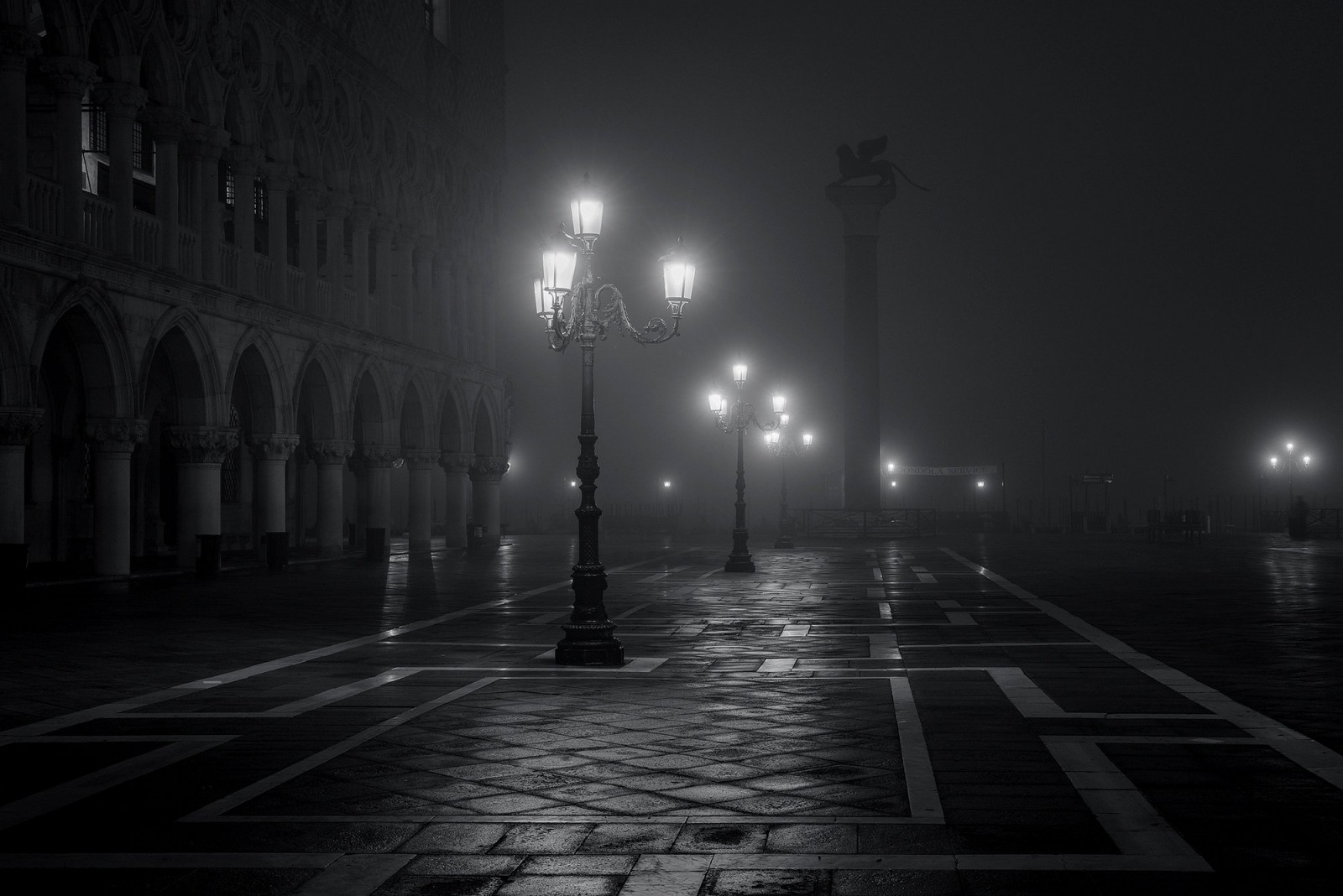 2000x1336 px, and, black, city, fog, Italy, lights, Marco, mood, night, piazza, San, Venice, white