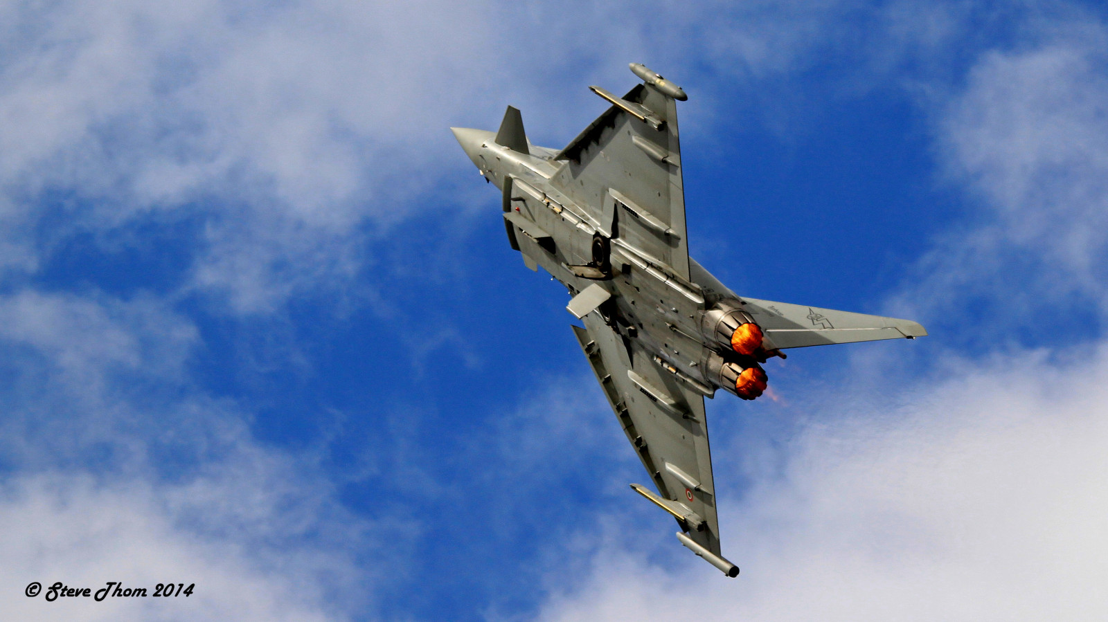 at vise, tatovering, flyvende, Skærm, fly, luft, jetfly, Royal, landing, luft show, helikopter, International, Eurofighter, brænder, propel, Afgang, tyfon, roterende, kunstflyvning, Fairford, 2014, Riat, efterbrænder, ef2000, helis, lav, whelford, gele, riat2014