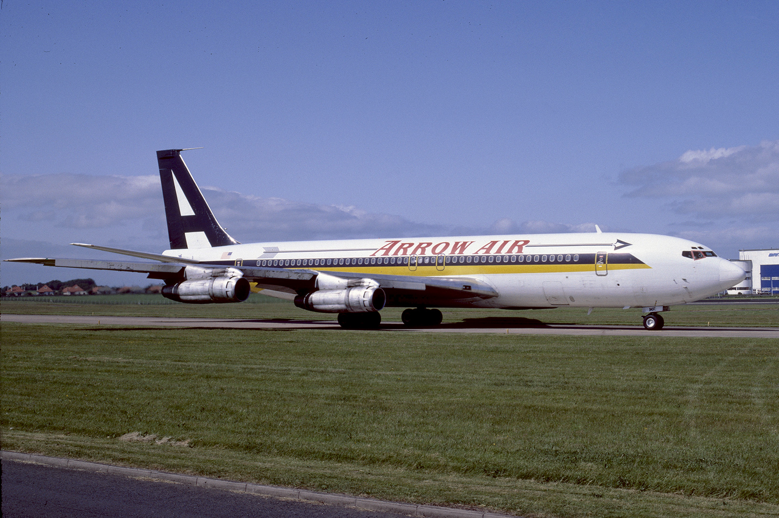 ยานพาหนะ, เครื่องบิน, อากาศยาน, สกอตแลนด์, โบอิ้ง, โบอิ้ง 777, Airbus, Airbus A330, การขึ้นเครื่องบิน, โบอิ้ง 757, เครื่องบิน, การบิน, ปีก, สายการบิน, บรรยากาศของโลก, การเดินทางทางอากาศ, สายการบิน, เครื่องบินเจ็ท, เครื่องบินลำตัวกว้าง, เครื่องบินลำตัวแคบ, โบอิ้ง 767, แอร์บัส a320 ครอบครัว, mark5, การบิน, egpk, pik, Prestwick, markpiacentini, arrowair, b707327, n707me