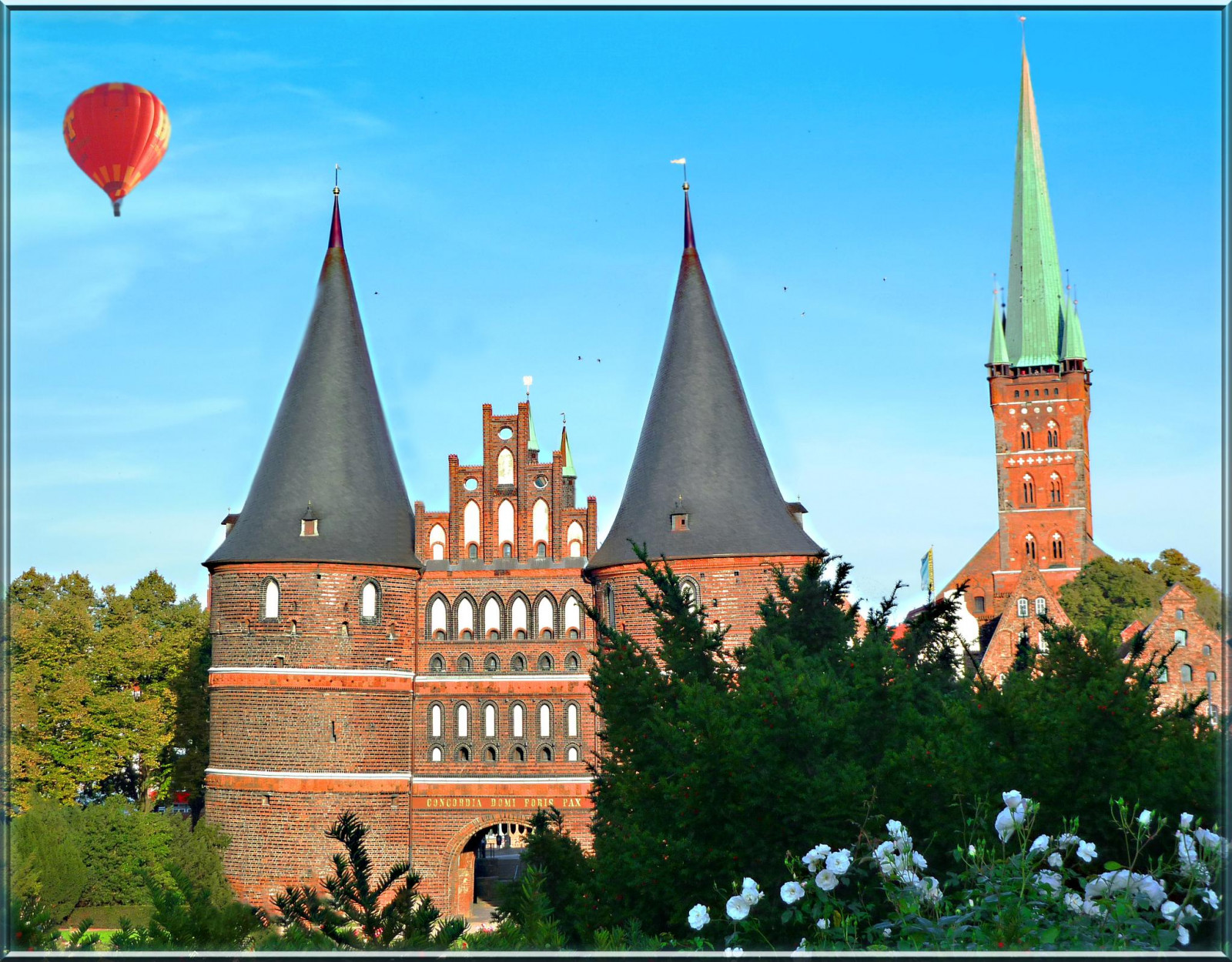 costruzione, Turismo, castello, Torre, cittadina, L Beck, guglia, chateau, 2012, punto di riferimento, stadt, Hansestadt, ostseeleuchte, Norddeutschland, schleswigholstein, campanile, northerngermany, Holstentor, Petrikirche