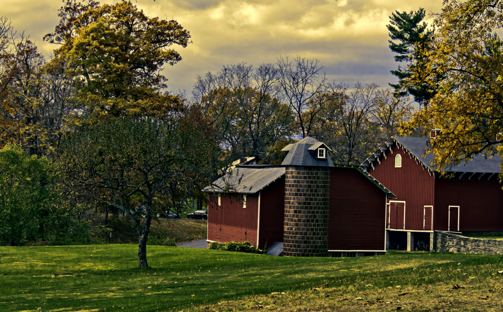 Wallpaper trees, red, fall, field, barn, landscape, farm 5440x3376 1055390 HD Wallpapers
