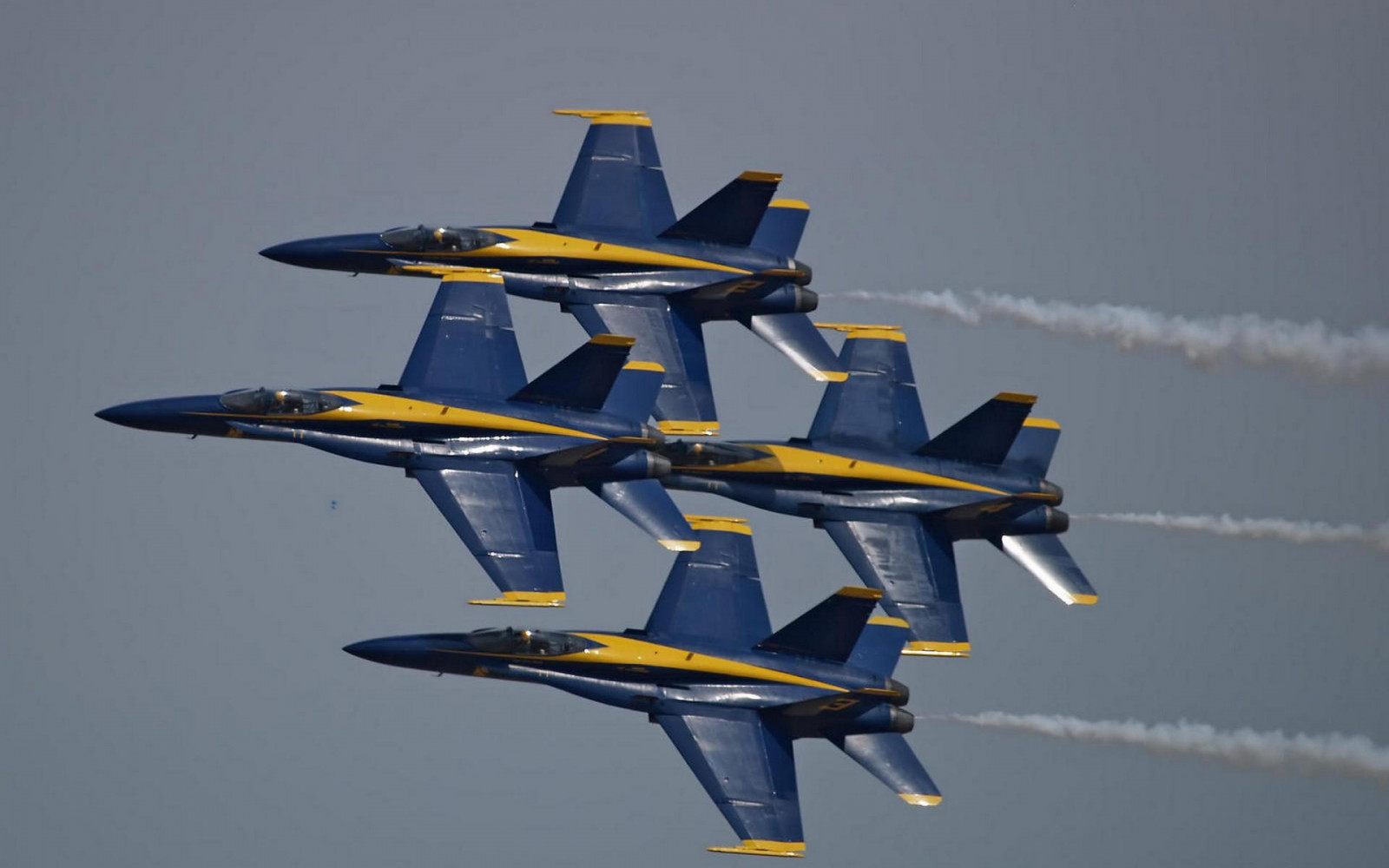 vozidlo, letoun, letadlo, Boeing, vojenská letadla, blue Angels, F 18 sršeň, letectvo, letectví, křídlo, Atmosféra Země, stíhací letoun, Airshow, letecká akrobacie, proudová letadla, McDonnell Douglas fa 18 sršeň, boeing fa 18e f výborná sršeň