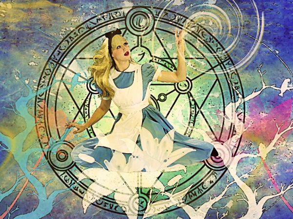 challenge,Alice,circle,spheres,nebula,Wonderland