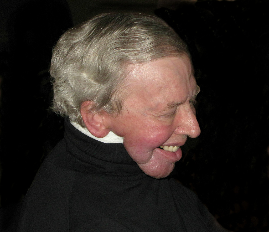 muži, tvář, lidé, portrét, filmy, osobnost, Spojené státy americké, pusa, nos, reproduktory, Colorado, Osoba, kůže, hlava, 2010, Balvan, duben, Amerika, oko, muž, ruka, nás, konference, smysl, mužský, celebrity, Spojené státy, dokumentární, americký, campus, kino, sandraleidholdt, filmy, ucho, orgán, zblízka, roztržení, Vysoké školy, novinář, scénárista, Ebert, 2thumbsup, filmcritic, CWA, cu, účastníci, cinemainterruptus, universityofcolorado, Roger Ebert, universityofcoloradoatboulder, UCB, pulitzerprizewinner, cr ticodecine, coloradouniversity, conferenceonworldaffairs, lifeitself