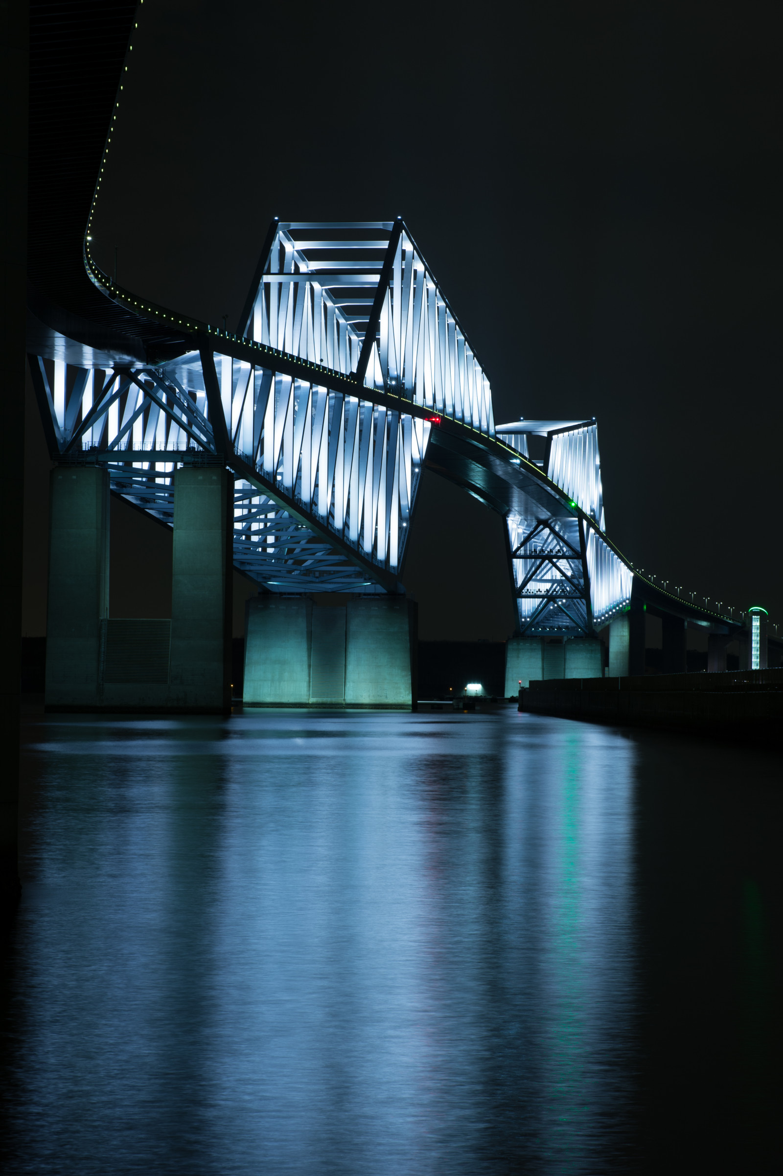 Japan, night, architecture, reflection, photography, symmetry, bridge, Nikon, Tokyo, Jp, light, nikkor, illuminated, illumination, lighting, darkness, landmark, tokyobay, tokyogatebridge, afs105mmf14eed, afsnikkor105mmf14eed, df