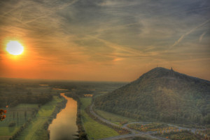 lumière du soleil des arbres paysage tomber Lac eau la nature réflexion herbe ciel parc champ vert soir Matin saisons rivière Soleil HDR 2013 lumière beau arbre l'automne nuageux Landschaft Aube saison Couleur Atardecer Himmel campagne Natur Deutschland couleurs Soleil Ciel Nuages Automne impressionnant Sonnenuntergang Herbst Wasser Wolken Eau Allemagne Licht Photomatix B ume Parque Arbres Portable Nrw Zonsondergang Westfalen Ostwestfalen Couchesoleil Solfald le coucher du soleil colline des nuages lever du soleil jaune Allemagne brouillard horizon hibou crépuscule septembre nuage Montagne agriculture En traitement Porta Weser Couche Riviere zone rurale Phénomène atmosphérique Atmosphère de la terre Phénomène météorologique Westfalica Wesergebirge Septembre Wiehengebirge Bustedt lumière du soleil des arbres paysage tomber Lac eau la nature réflexion herbe ciel parc champ vert soir Matin saisons rivière Soleil HDR 2013 lumière beau arbre l'automne nuageux Landschaft Aube saison Couleur Atardecer Himmel campagne Natur Deutschland couleurs Soleil Ciel Nuages Automne impressionnant Sonnenuntergang Herbst Wasser Wolken Eau Allemagne Licht Photomatix B ume Parque Arbres Portable Nrw Zonsondergang Westfalen Ostwestfalen Couchesoleil Solfald le coucher du soleil colline des nuages lever du soleil jaune Allemagne brouillard horizon hibou crépuscule septembre nuage Montagne agriculture En traitement Porta Weser Couche Riviere zone rurale Phénomène atmosphérique Atmosphère de la terre Phénomène météorologique Westfalica Wesergebirge Septembre Wiehengebirge Bustedt