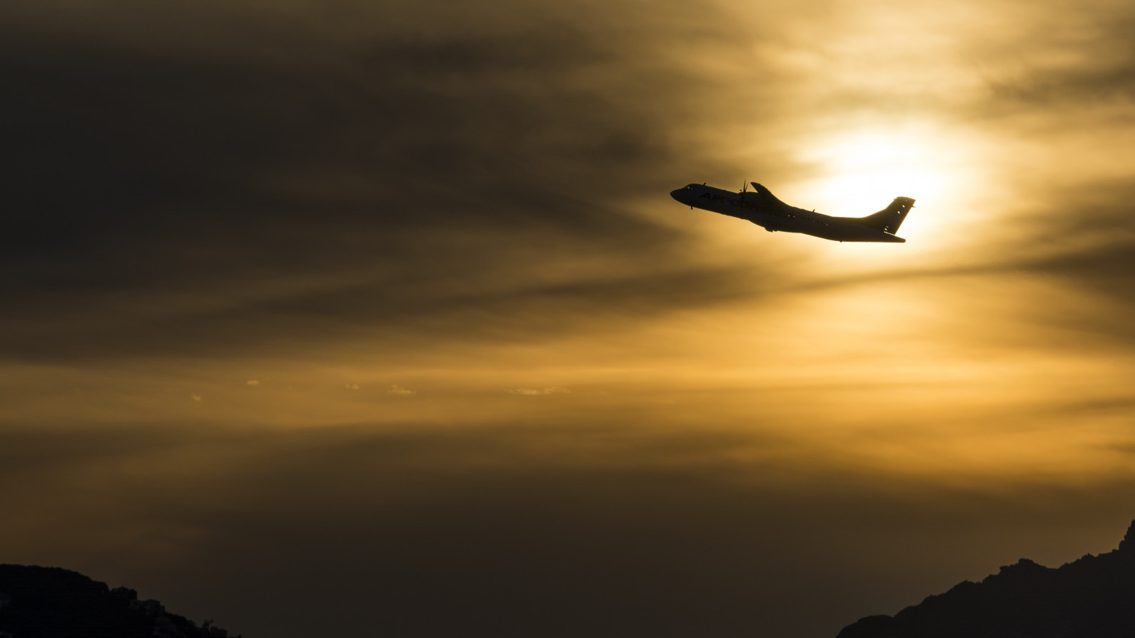 Wallpaper sunlight, sunset, reflection, sky, silhouette, airplane