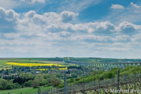 landscape,hill,grass,sky,field,farm
